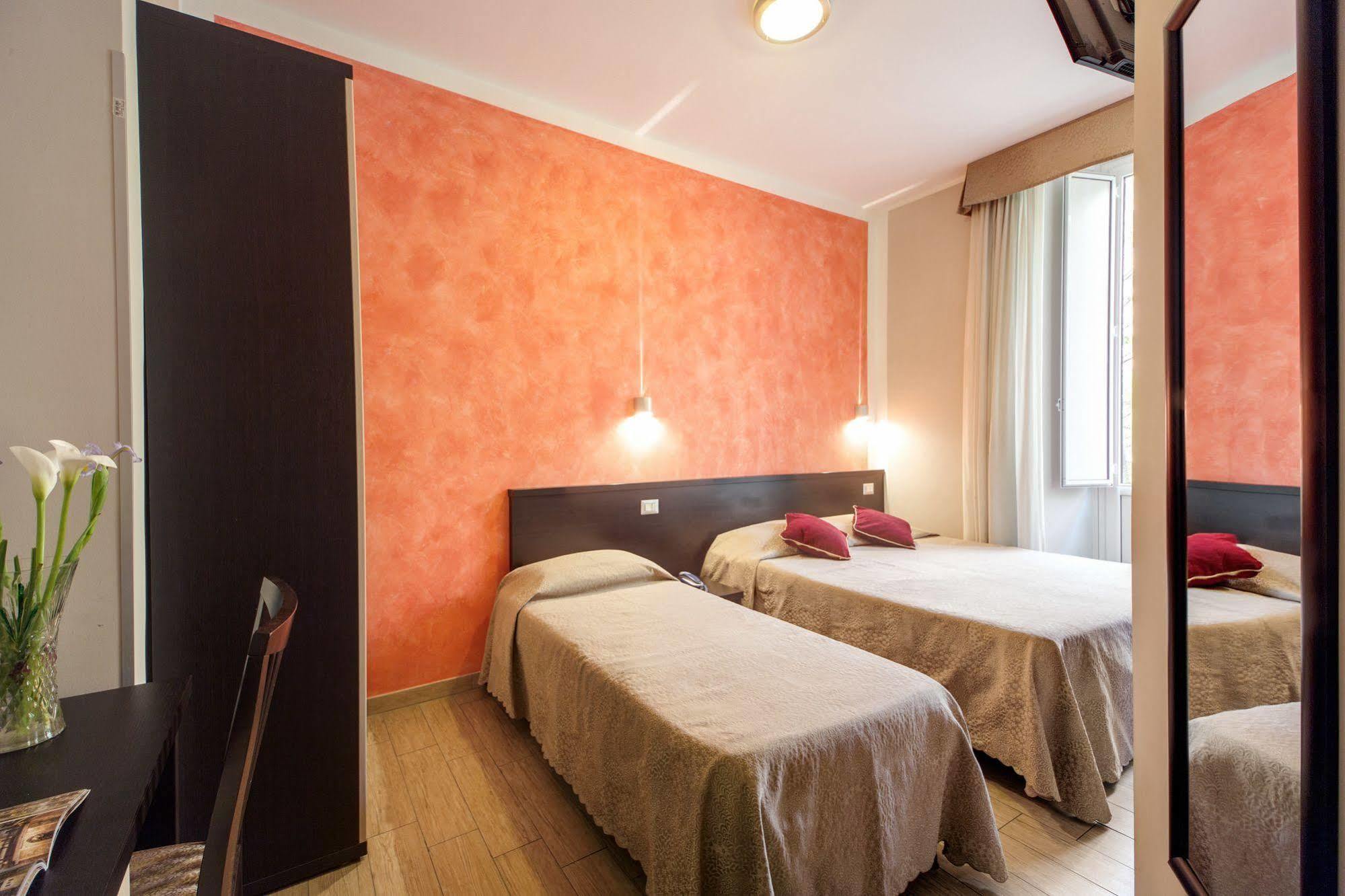 Buonarroti Suite Рим Екстериор снимка